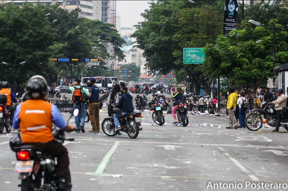 Así quedó Altamira luego del ataque a los campamentos de estudiantes (Fotos)