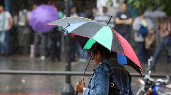 Nubosidad y lluvias dispersas en gran parte del país