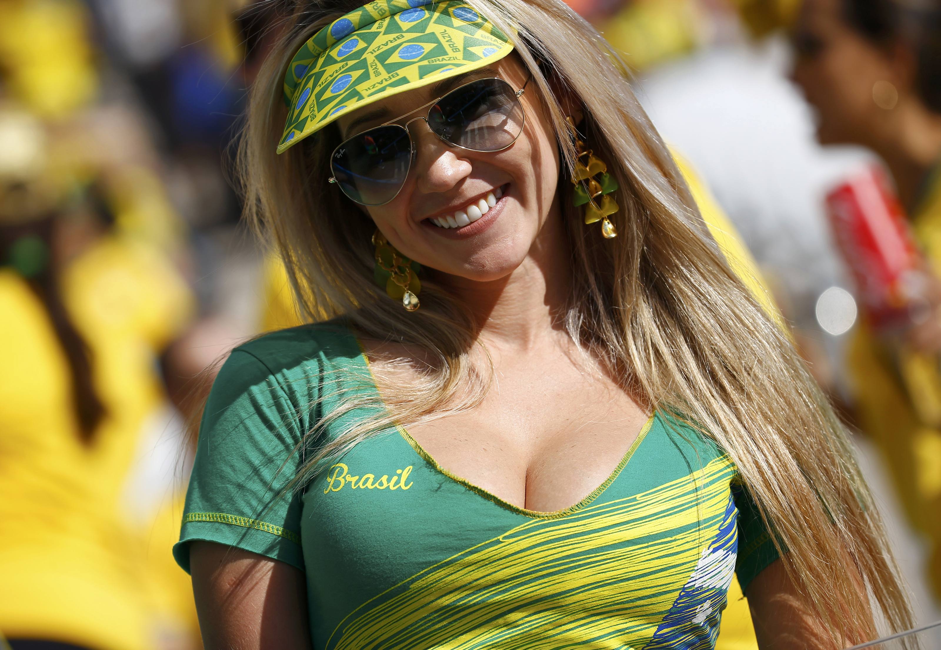 Las catirotas que no se pelaron el partido inaugural #MundialBrasil2014 (Fotos)