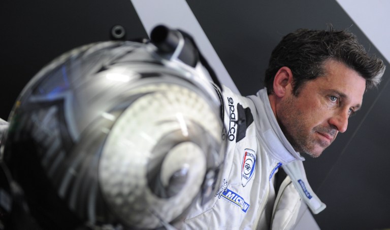 ¡Patillera!… es el “Dr McDreamy” de Grey’s Anatomy en su faceta de piloto en Le Mans