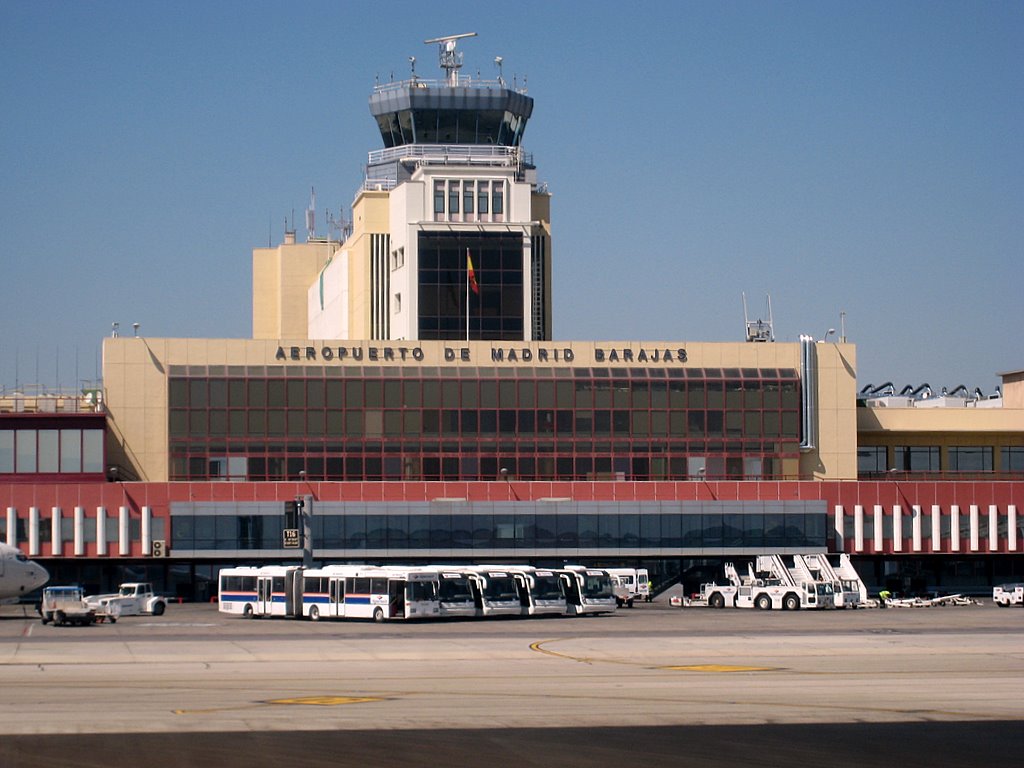 Detienen en aeropuerto de Madrid a etarra procedente de Venezuela