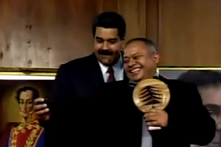 Un “selfie” con Maduro antes del apagón (Foto + video)