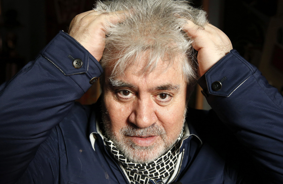 Pedro Almodóvar confiesa que intentaron abusar de él en su colegio de curas