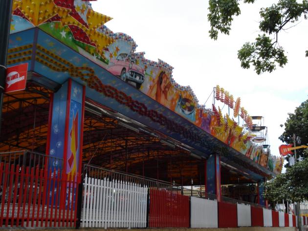 Cierran temporalmente Parque Bimbolandia tras accidente con juego mecánico