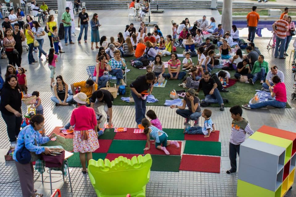 Un picnic diferente en la Plaza Los Palos Grandes con Pique Nique