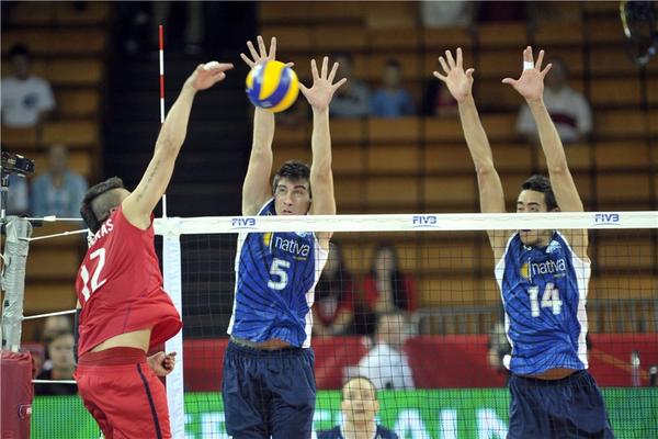 Voleibol venezolano cae en su debut luego de perder ante Argentina