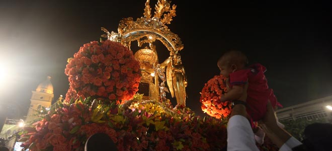 Inician campaña de recolección de flores para La Chinita