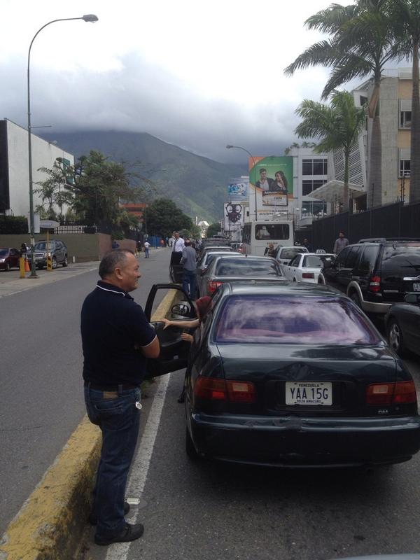 Motorizados protestan en Los Ruices