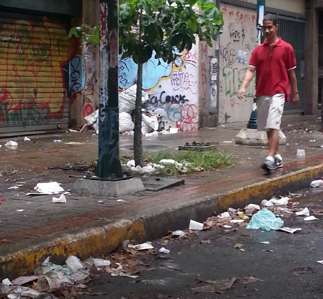 Quebrada Honda embasurada (fotodetalles)