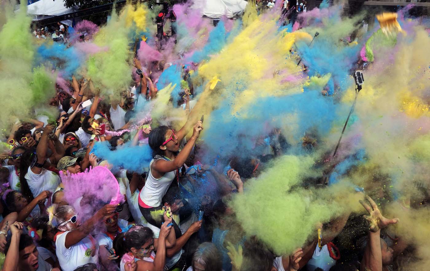 Las mejores fotos de la carrera de color en Chacao