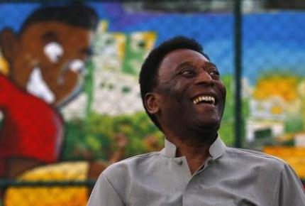 Pelé, otra vez internado en un hospital de Sao Paulo