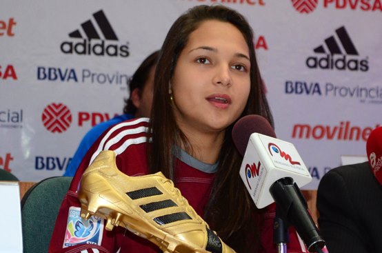 Deyna Castellanos invitada a la Gala del Balón de Oro