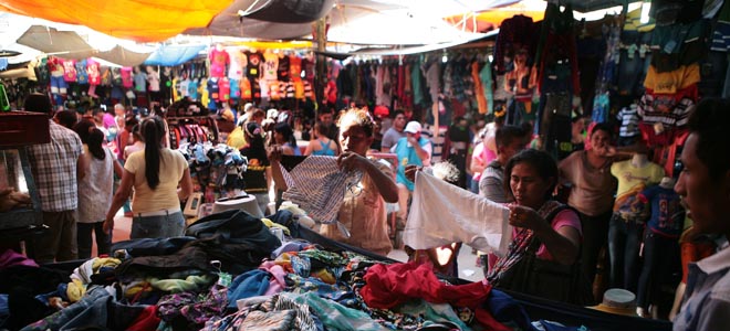 La ropa más barata es la mercancía rezagada