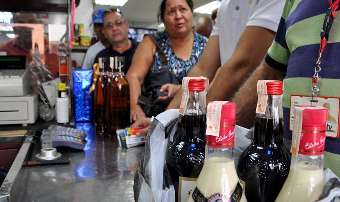 Licoreros calculan una caída de 50% y 60% en las ventas durante Ley Seca