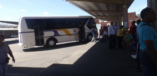 Comenzó la zafra de temporadistas en el Terminal de La Victoria