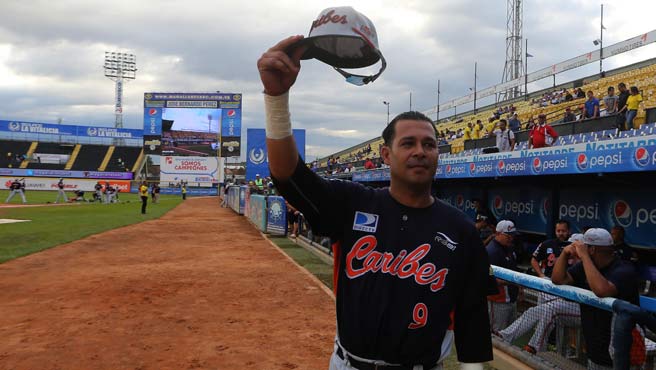 Tomás Pérez jugó las 9 posiciones en lauro de Caribes de Anzoátegui