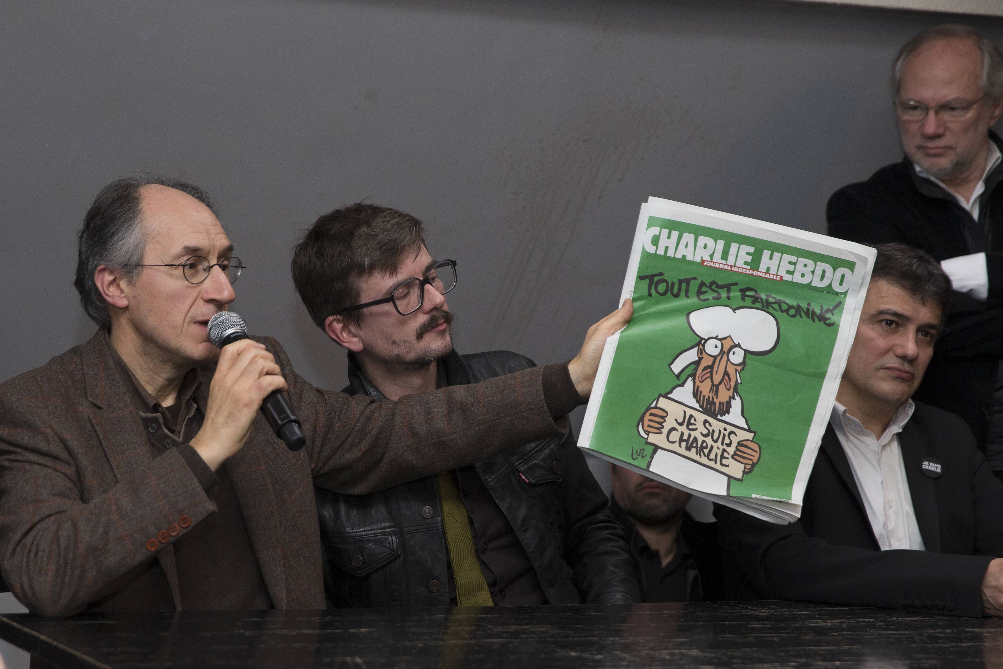 Versión en castellano de Charlie Hebdo estará en internet el próximo sábado