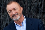 Arturo Pérez-Reverte: Es la guerra santa, idiotas (Seis años después)