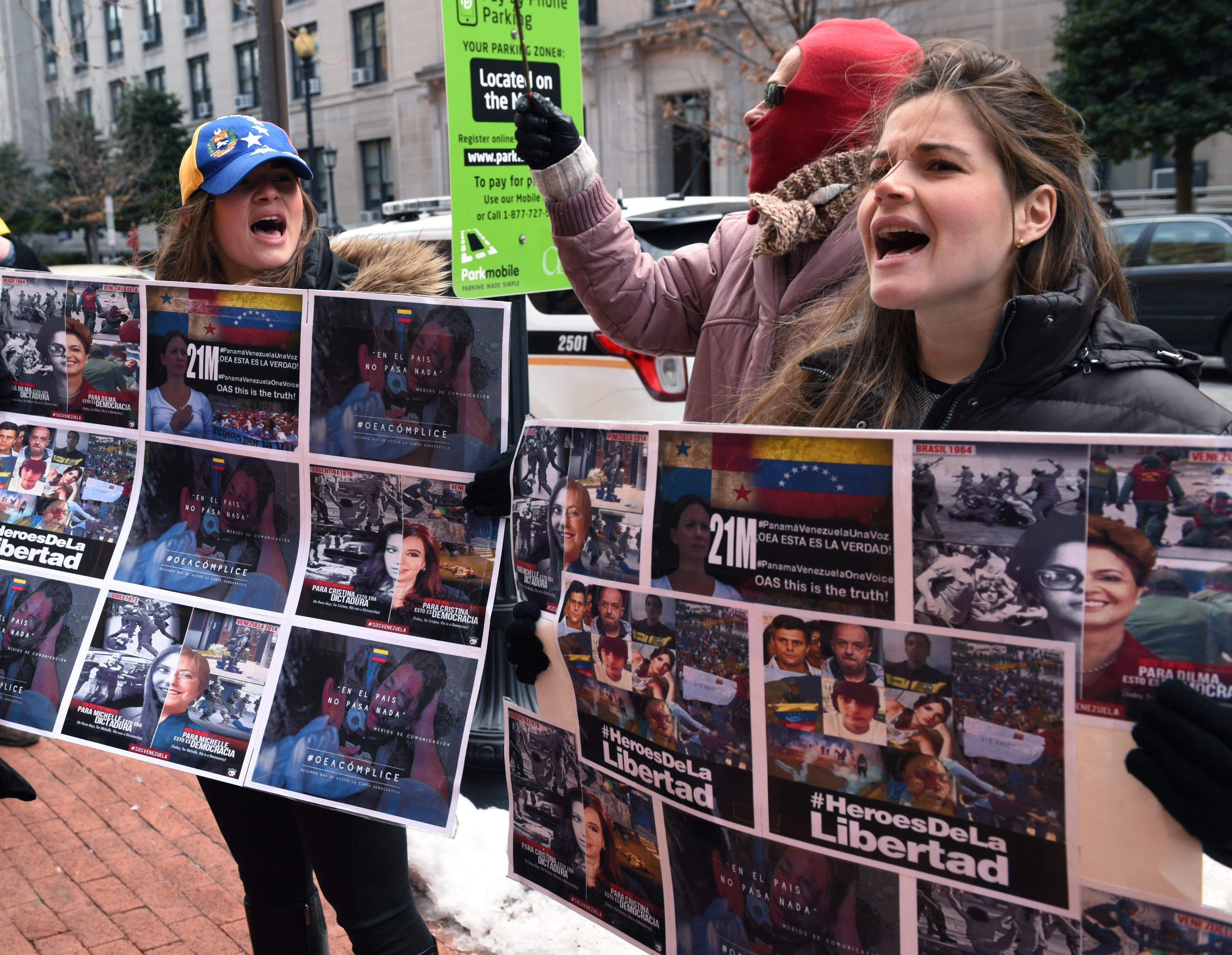 Venezolanos en EEUU piden al Papa mediar para liberación de estudiantes presos en “La Tumba”