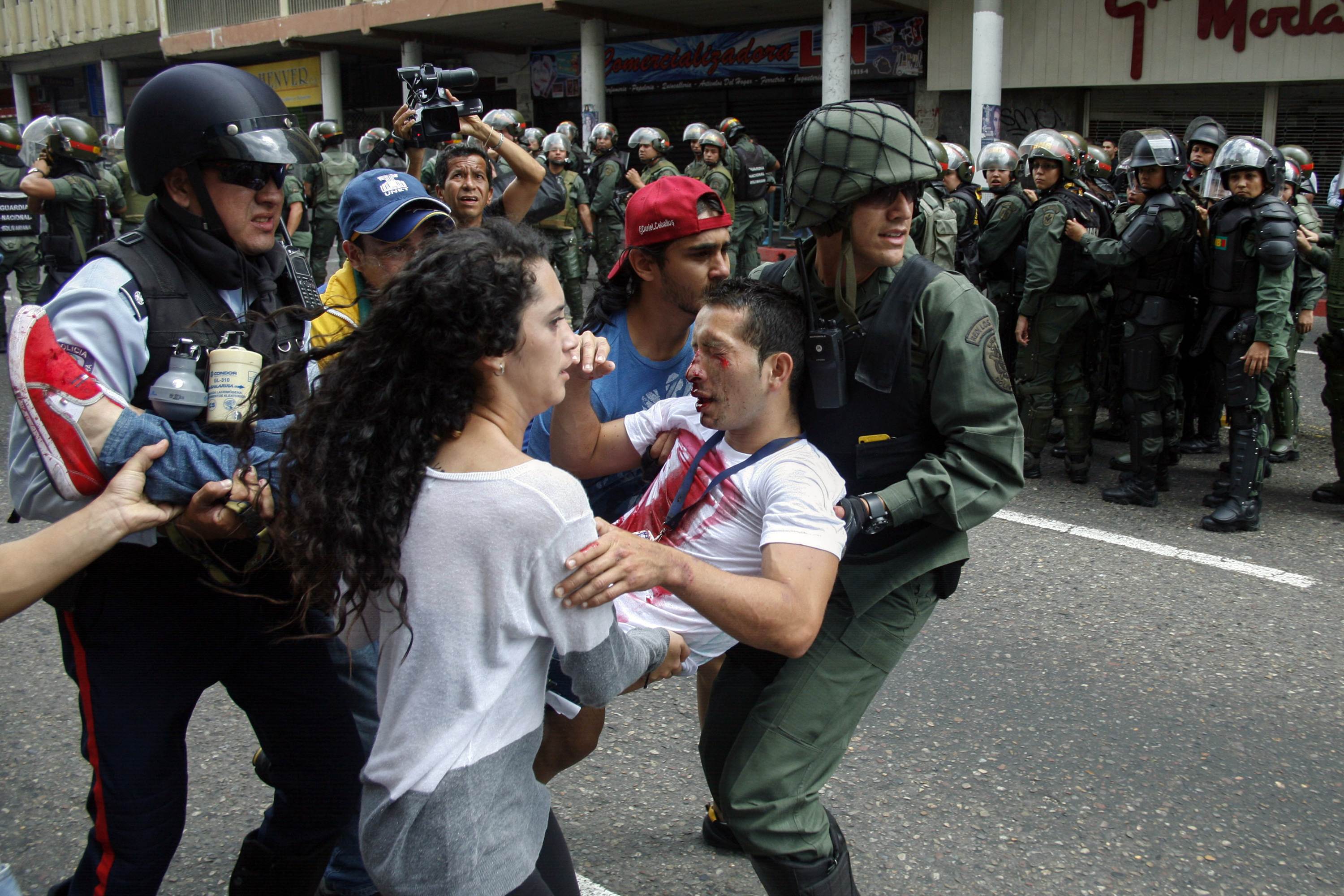 Así marcharon los estudiantes en San Cristóbal (Video)