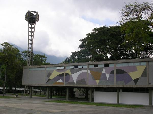 Estudiantes de la UCV rechazan posible paro de profesores