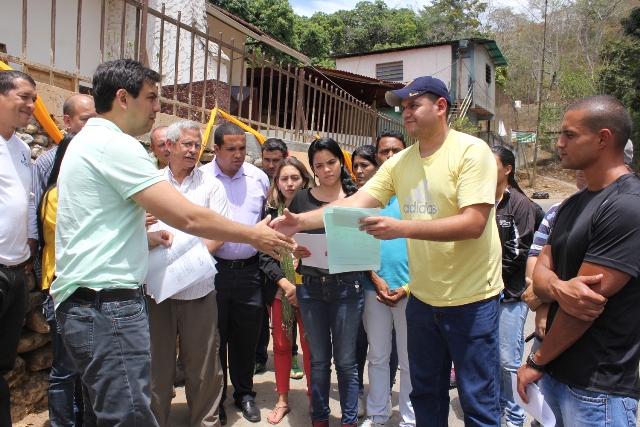 Ocariz: De manera rápida y efectiva le damos recursos a las comunidades para sus proyectos