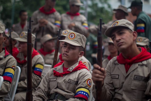 DISCURSO DE MADURO ATIZA LA CRÍTICA DE OPOSITORES Y EL RESPALDO CHAVISTA