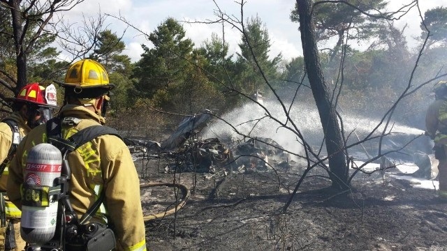 Mueren cuatro personas al estrellarse avioneta en Fort Lauderdale