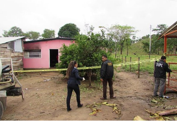 Matan a puñaladas a exconcejal del Psuv junto a su esposa y luego los calcinaron