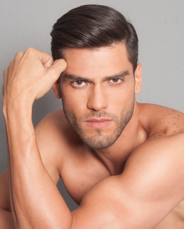 14 lugares donde podrías ir a “bucearte” a los candidatos a Mister Venezuela 2015 (Fotos)