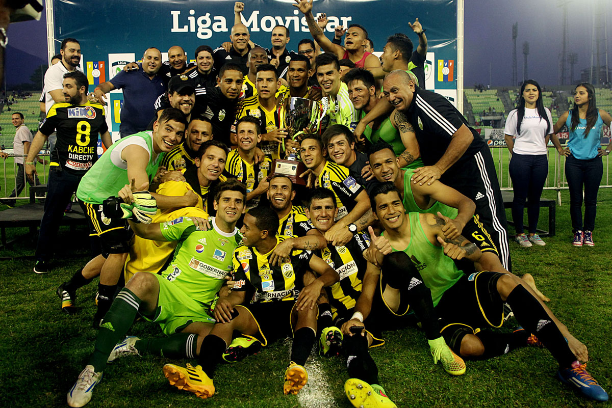 Las FOTOS: El Caracas-Táchira y la celebración aurinegra del Torneo Clausura