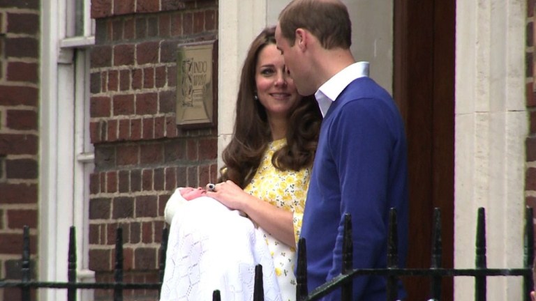 La foto inédita de Louis, hijo menor de William y Kate Middleton, enviada a sus admiradores