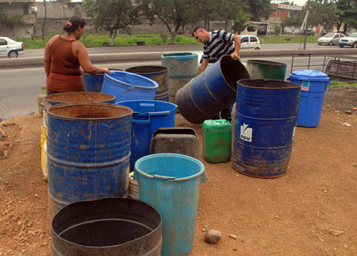 Puerto Cabello se queda sin agua