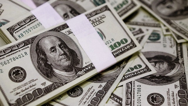 El dólar se revaloriza ante expectativas por medidas de la Reserva Federal