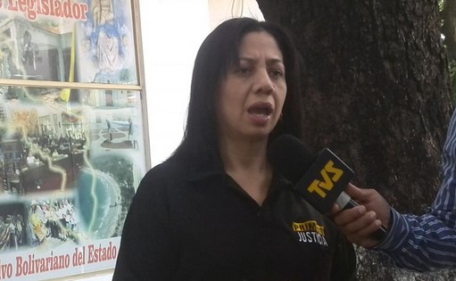 Betsy Bustos: ¿De qué valió hacer tantos cambios en revolución si estamos peor que antes?