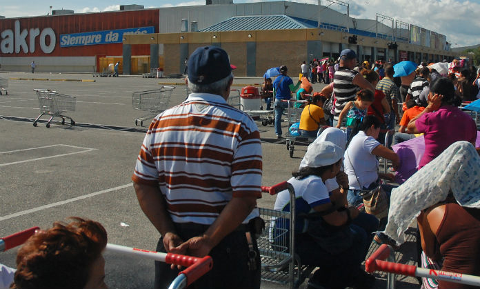 Forma inhumana para comprar comida