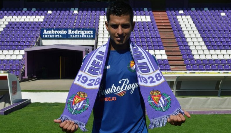 Así fue la presentación del vinotinto Zambrano con el Valladolid (FOTO)