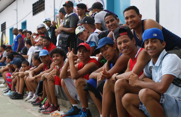 Movimiento Estudiantil se pronuncia sobre estrategias políticas de la MUD y PSUV frente a los jóvenes