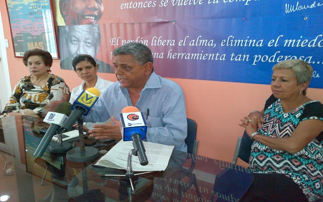 Denuncian que MUD y PSUV pretenden “violentar” paridad de género para el 6D