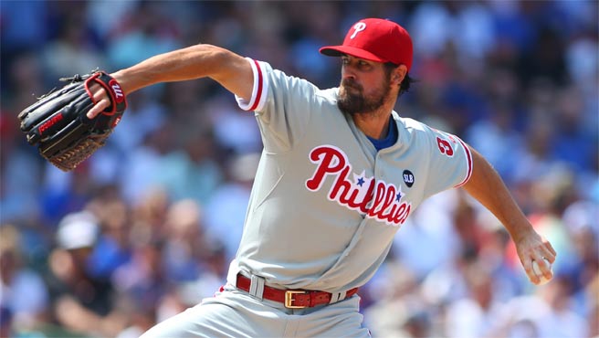 Cole Hamels se pondrá el uniforme de los Rangers de Texas