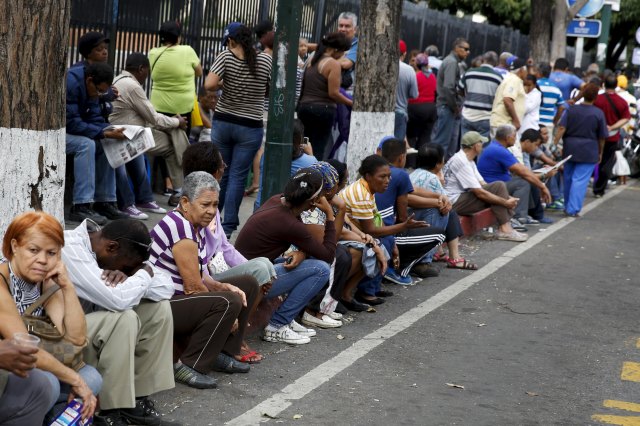  REUTERS/Carlos Garcia Rawlins