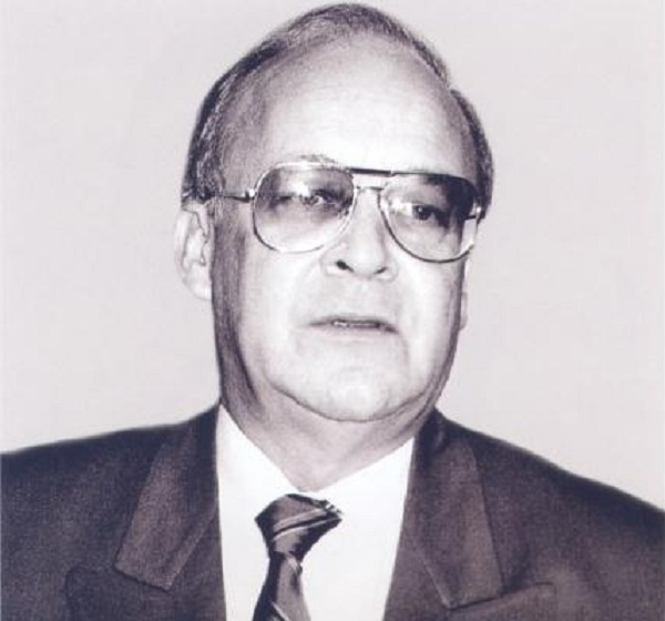 Erwin Arrieta Valera (1938-2015)