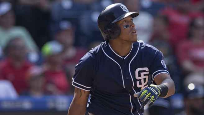 Yangervis Solarte se fue para la calle en éxito de San Diego sobre Filadelfia