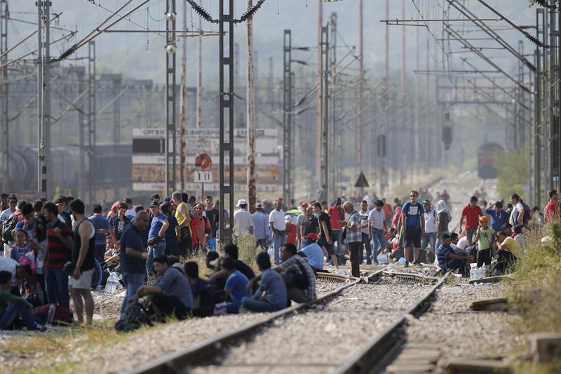 Gobierno de Canadá se compromete a recibir a 10.000 refugiados sirios