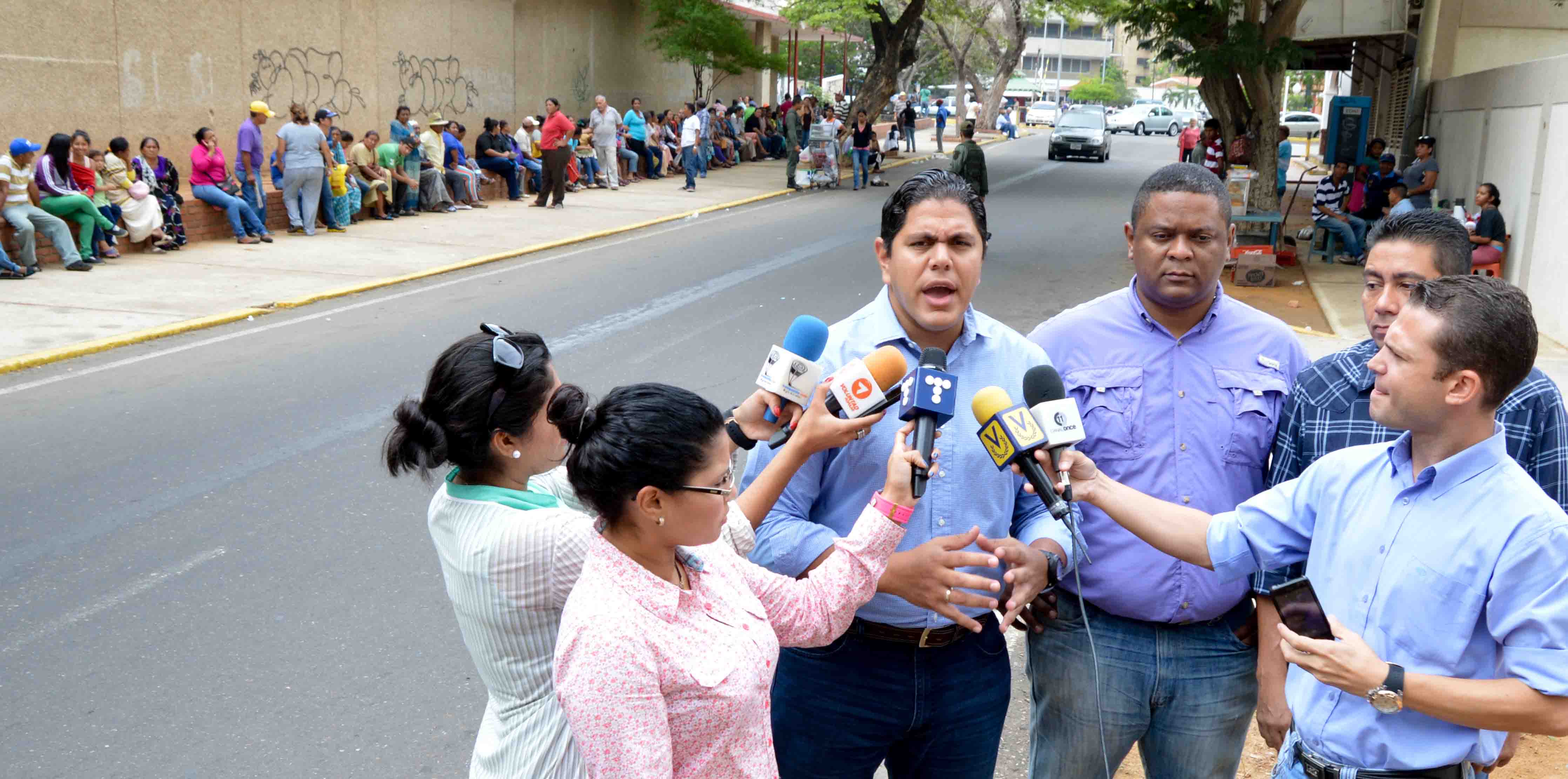 Lester Toledo: Ahogaron la producción nacional y creen que cerrando la frontera llenarán los anaqueles