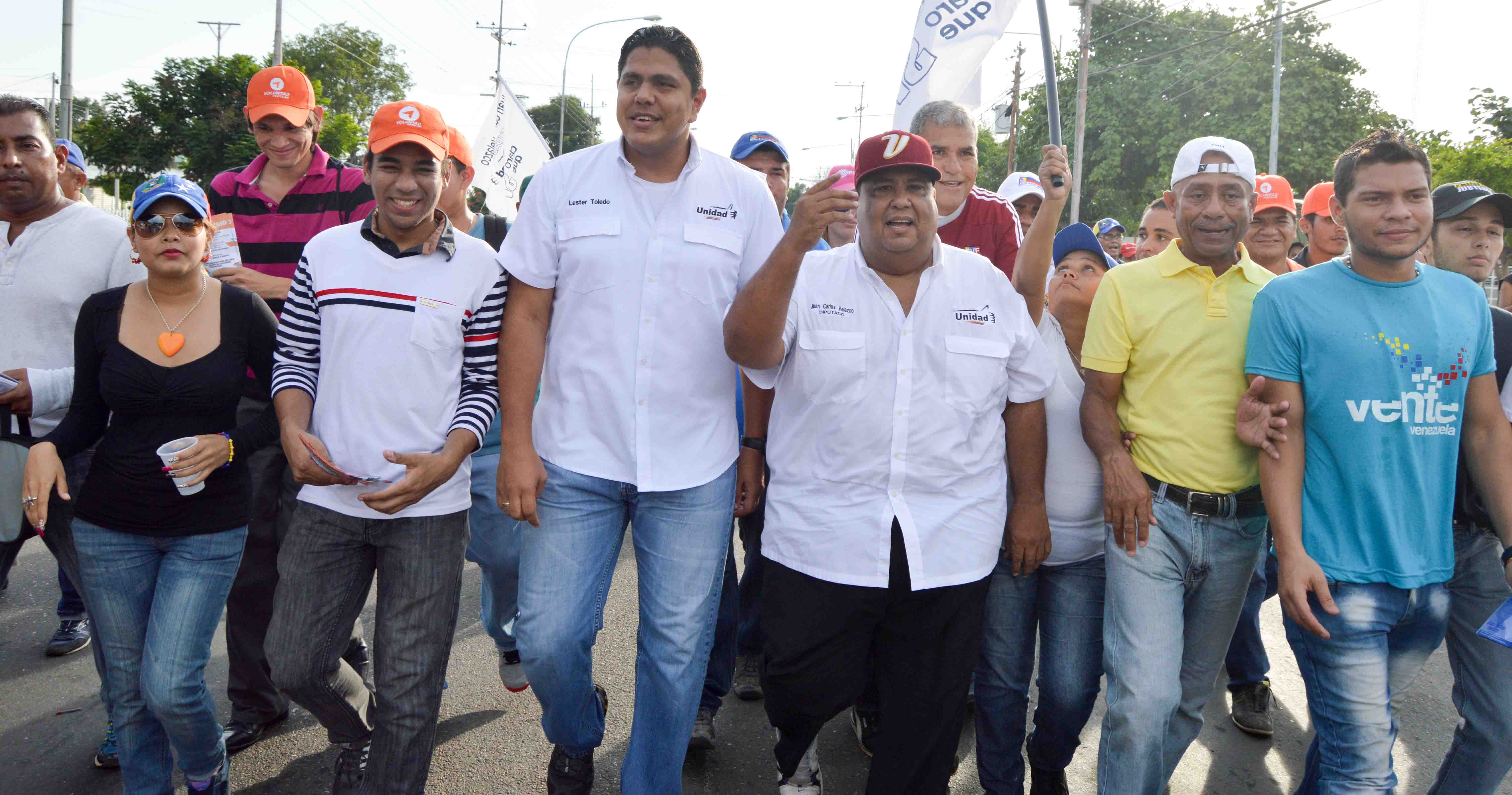 Lester Toledo: Con el voto el #6D llevaremos a la COL hacia el progreso