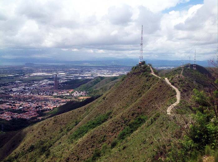 Asaltan a más de 40 personas en el cerro Kairoi en el municipio San Diego