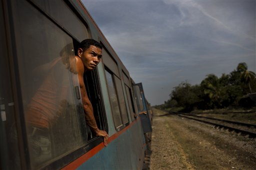 Los trenes de Cuba ofrecen vista detallada del país (Fotos)