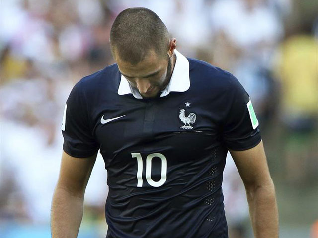 Del Bosque entiende la decisión de Deschamps de prescindir de Benzema