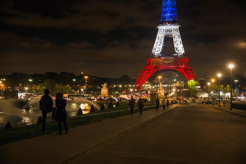 La Torre Eiffel vuelve a reabrir